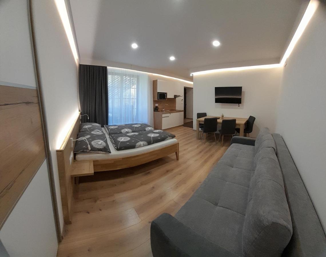 Apartmany Lumi Veľký Slavkov Extérieur photo