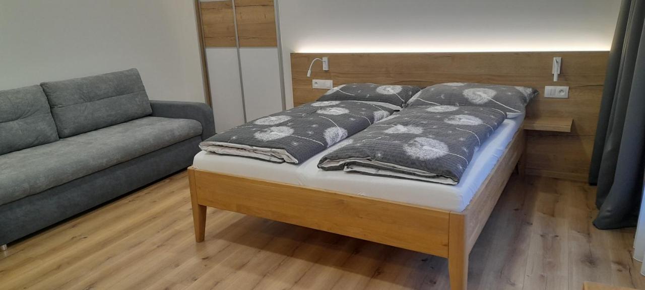 Apartmany Lumi Veľký Slavkov Extérieur photo